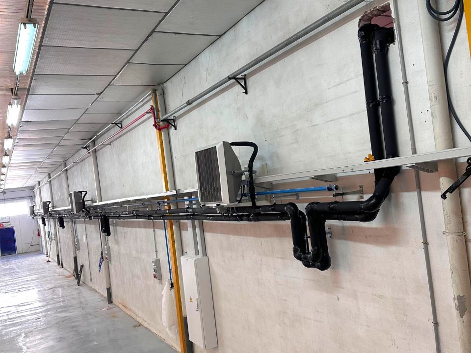 Instalación equipos aerotermia en serie